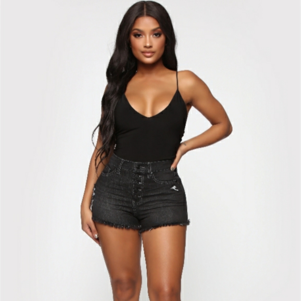 NWOT Fashion Nova High Waist Black Denim size7